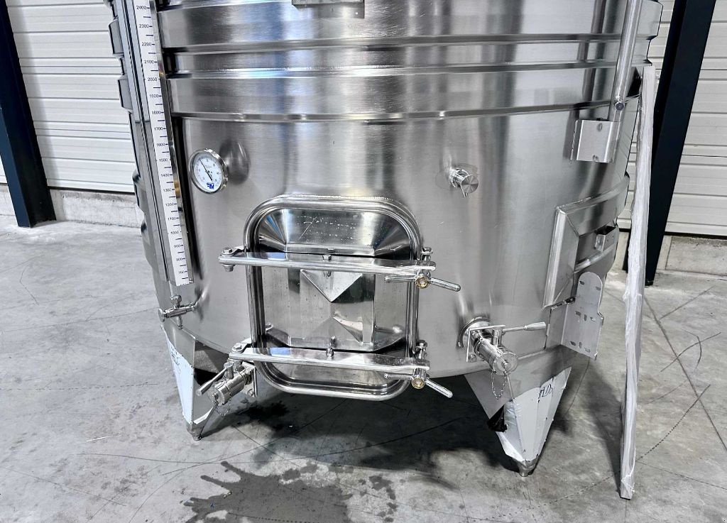 Sonstige Obsttechnik & Weinbautechnik del tipo Sonstige | Cuve inox 304 - 65 HL, Gebrauchtmaschine en Monteux (Imagen 3)